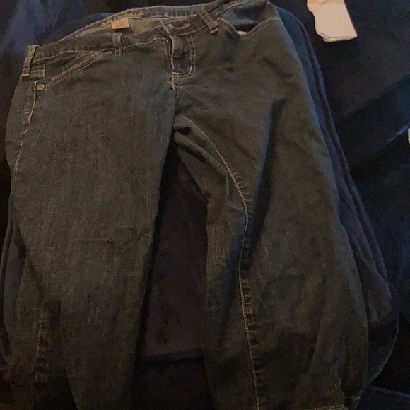 Capris - Arizona Jean Company - Picture 2 of 3